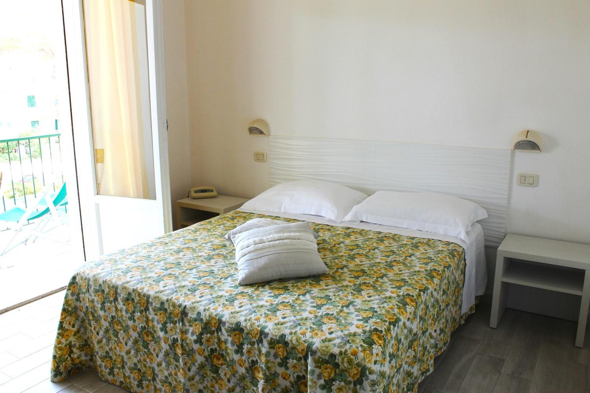 Residence Delle Nazioni Principina a Mare Buitenkant foto